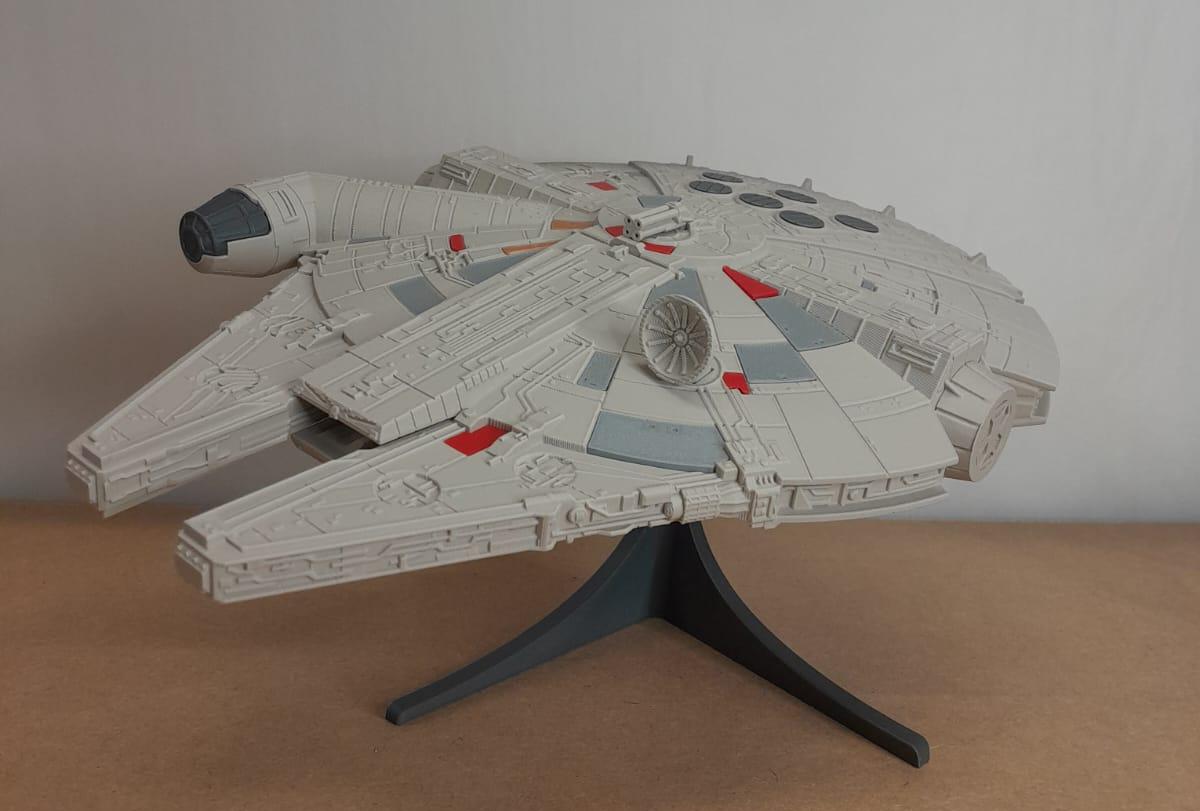 Vaisseau Star Wars - Millenium Falcon
