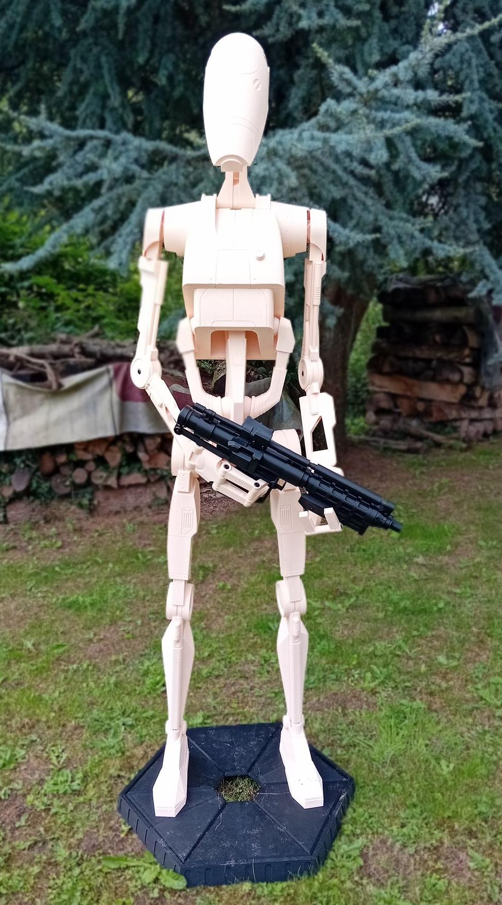 PETG 193 cm - Droïde de combat B1